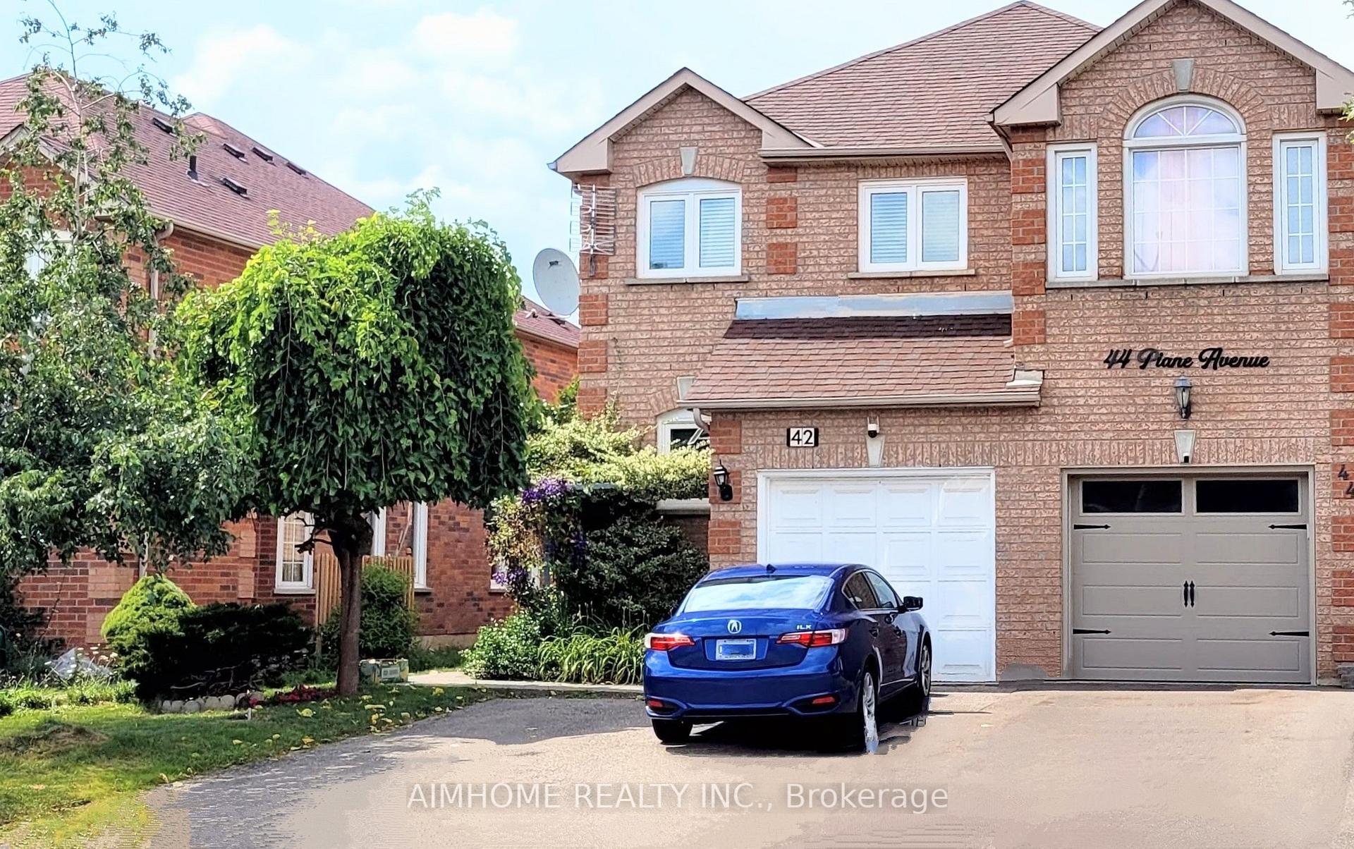 42 PIANE Avenue, Brampton, ON L6Y 4X9 W12055506