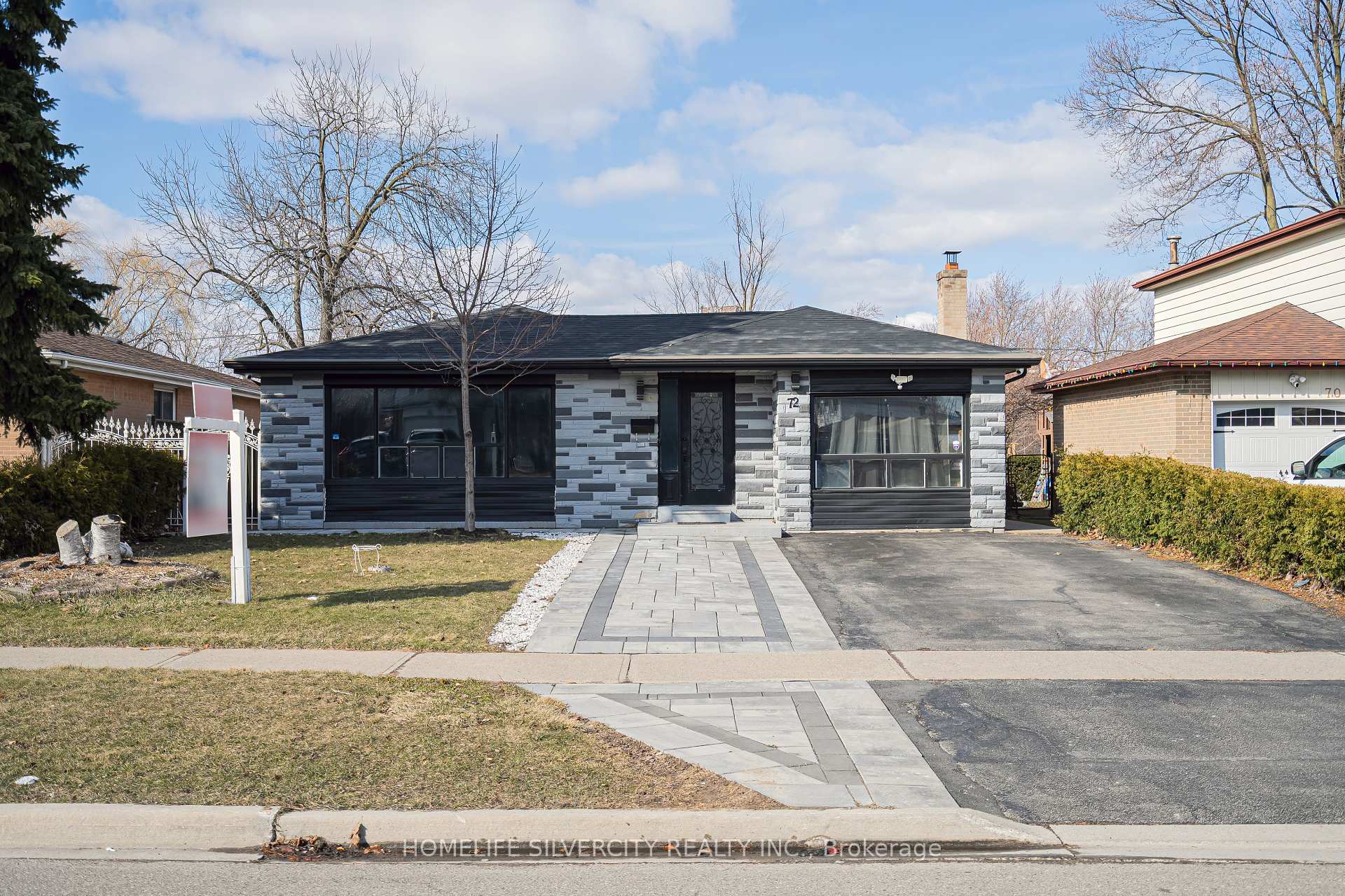 72 Brookland Drive, Brampton, ON L6T 2M5 W12055163