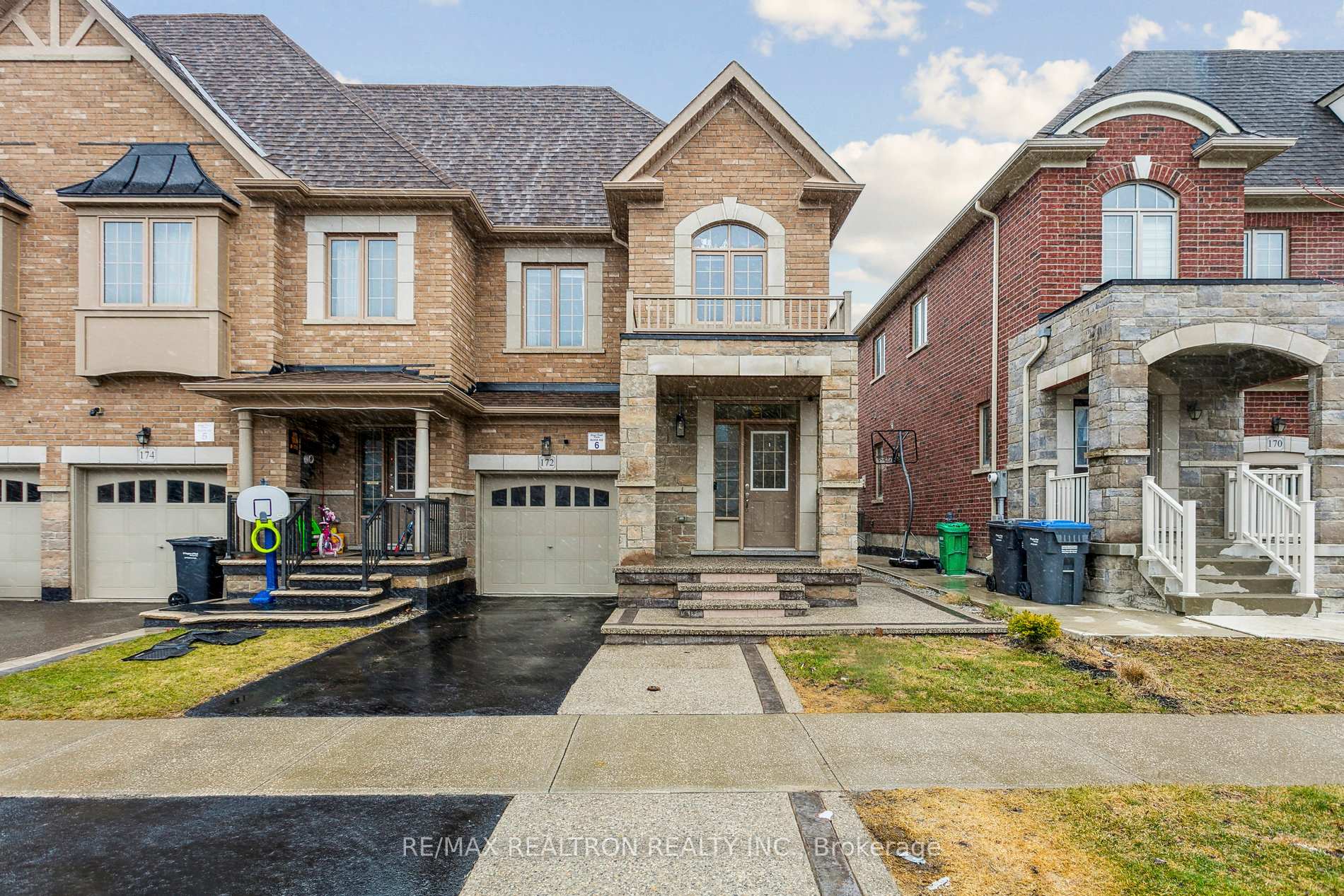 #Main - 172 Agava Street, Brampton, ON L7A 0C3 W12077279