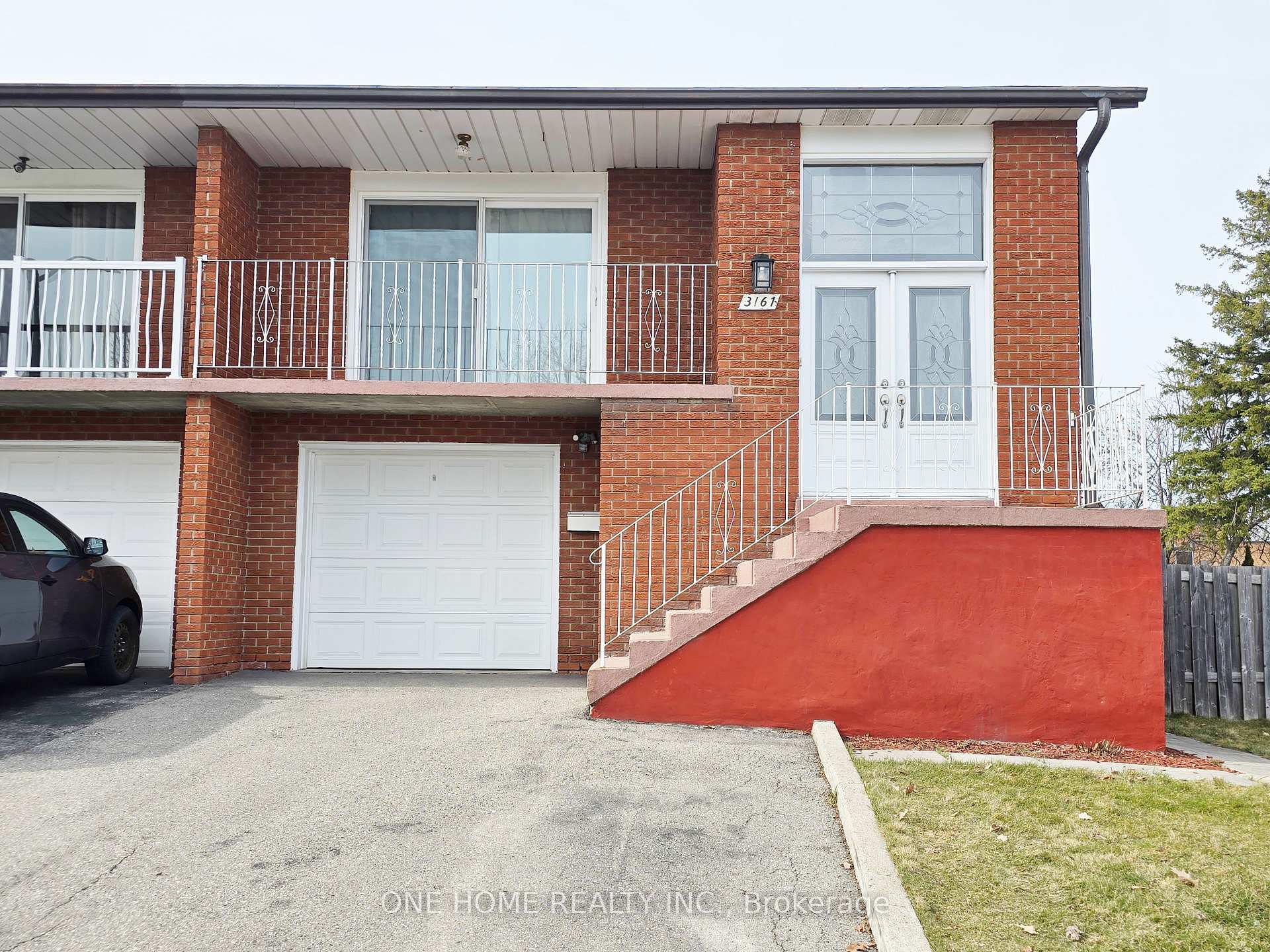 3161 Mccarthy Court, Mississauga, ON L4Y 3Z3 W12080309