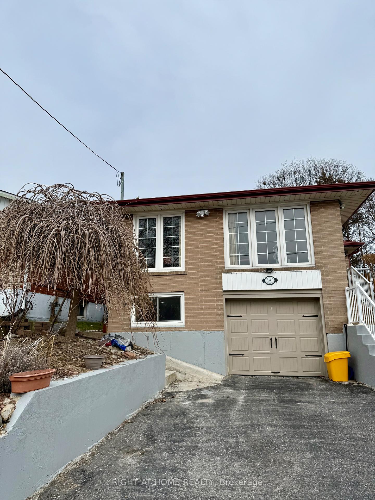 #BSMT - 497 Farewell Street, Oshawa, ON L1H 6M4 E12091352