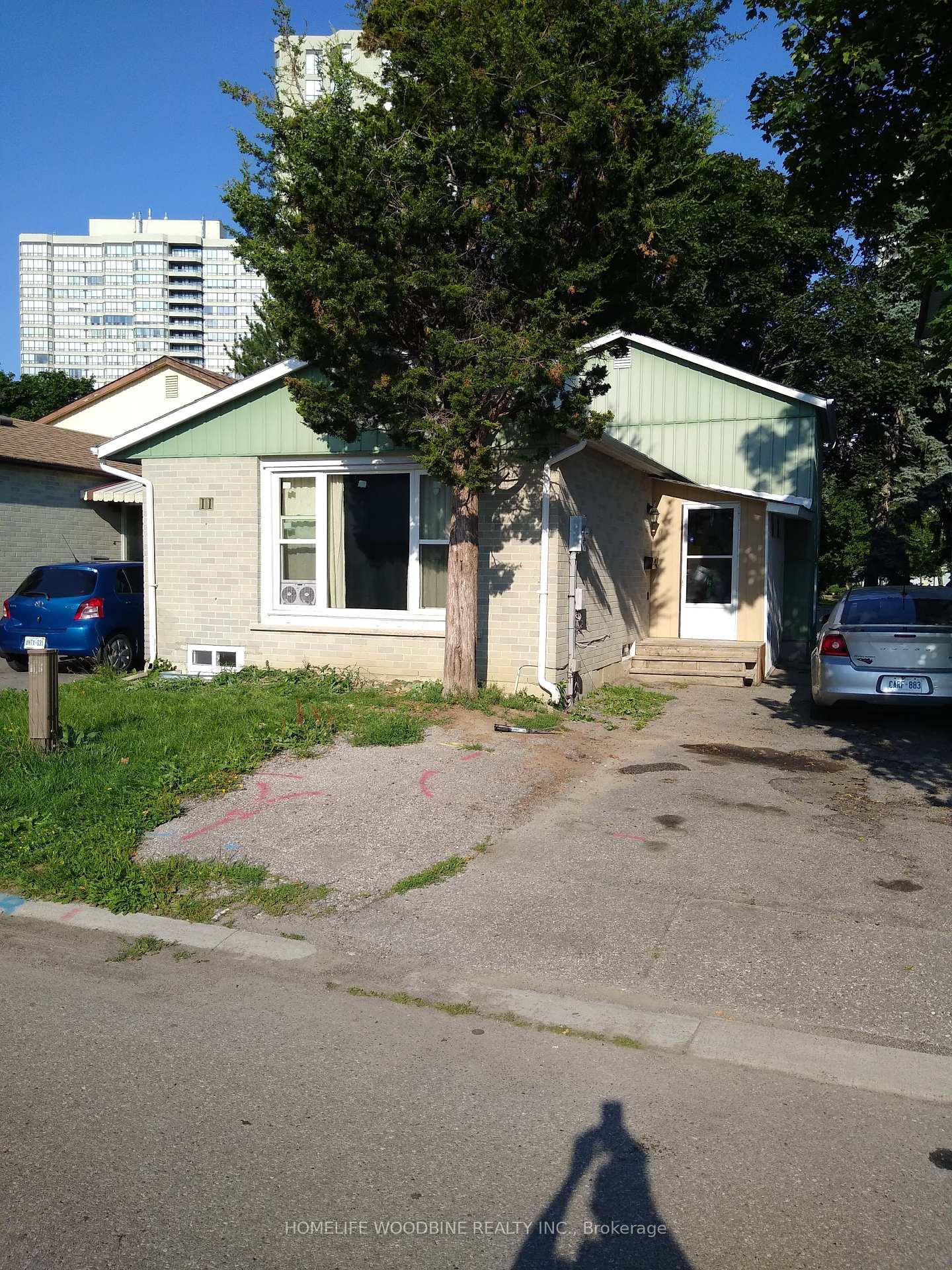 11 Helena Court, Brampton, ON L6S 2N4 W12104131