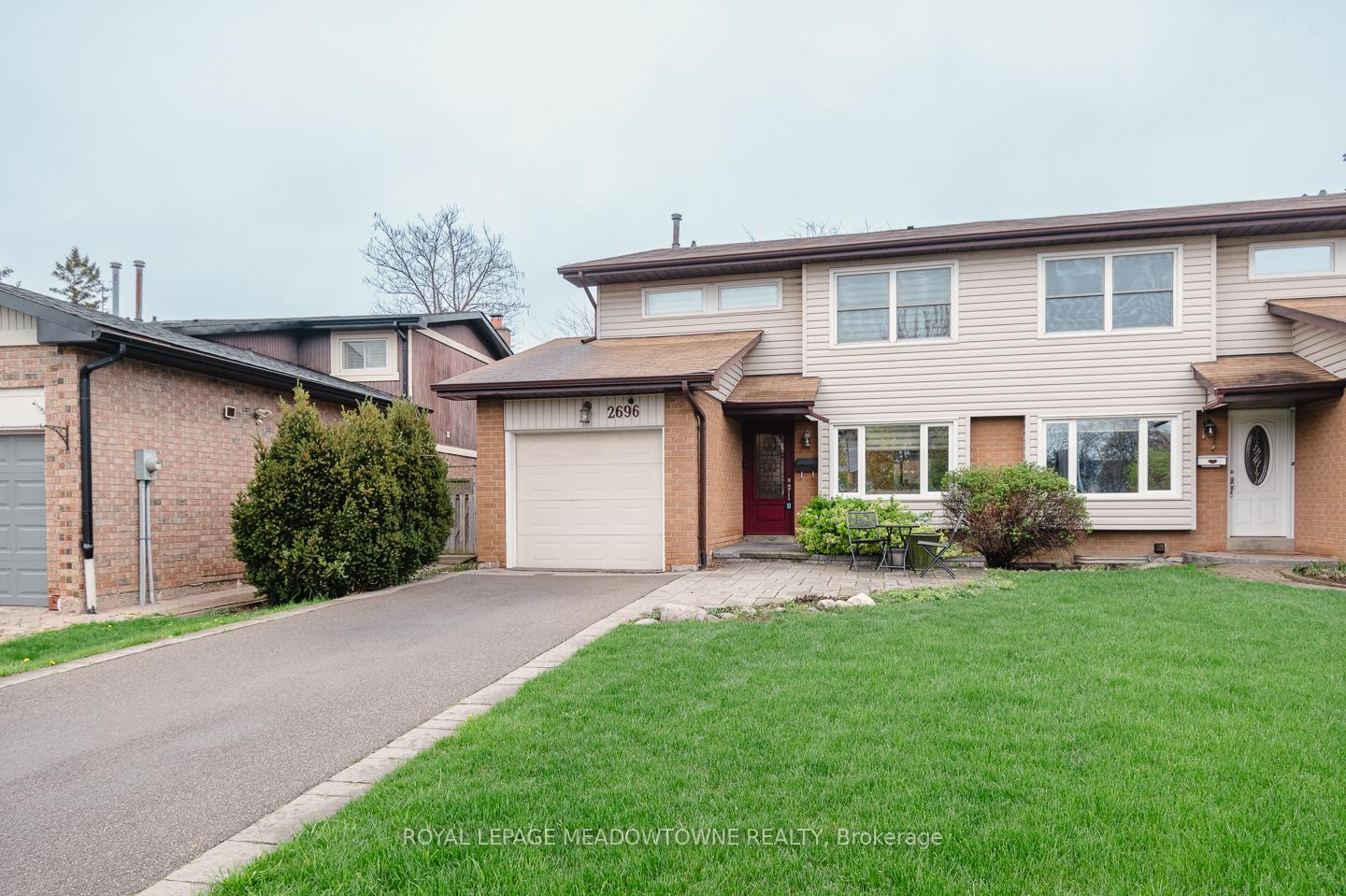 2696 Los Palmas Court, Mississauga, ON L5N 2G7 W12133209