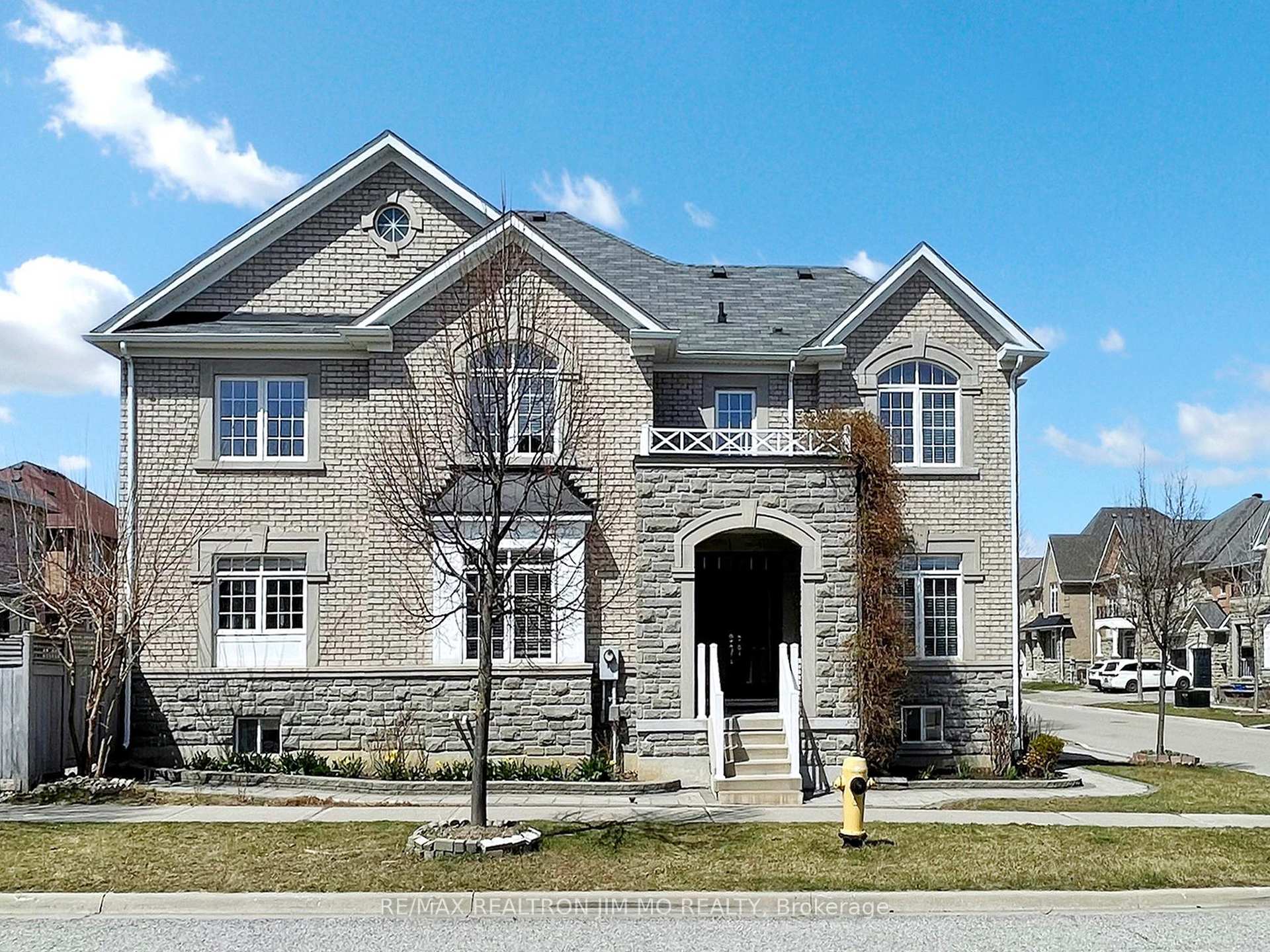 206 Kentland Street, Markham, ON L6E 2E2 N12092952