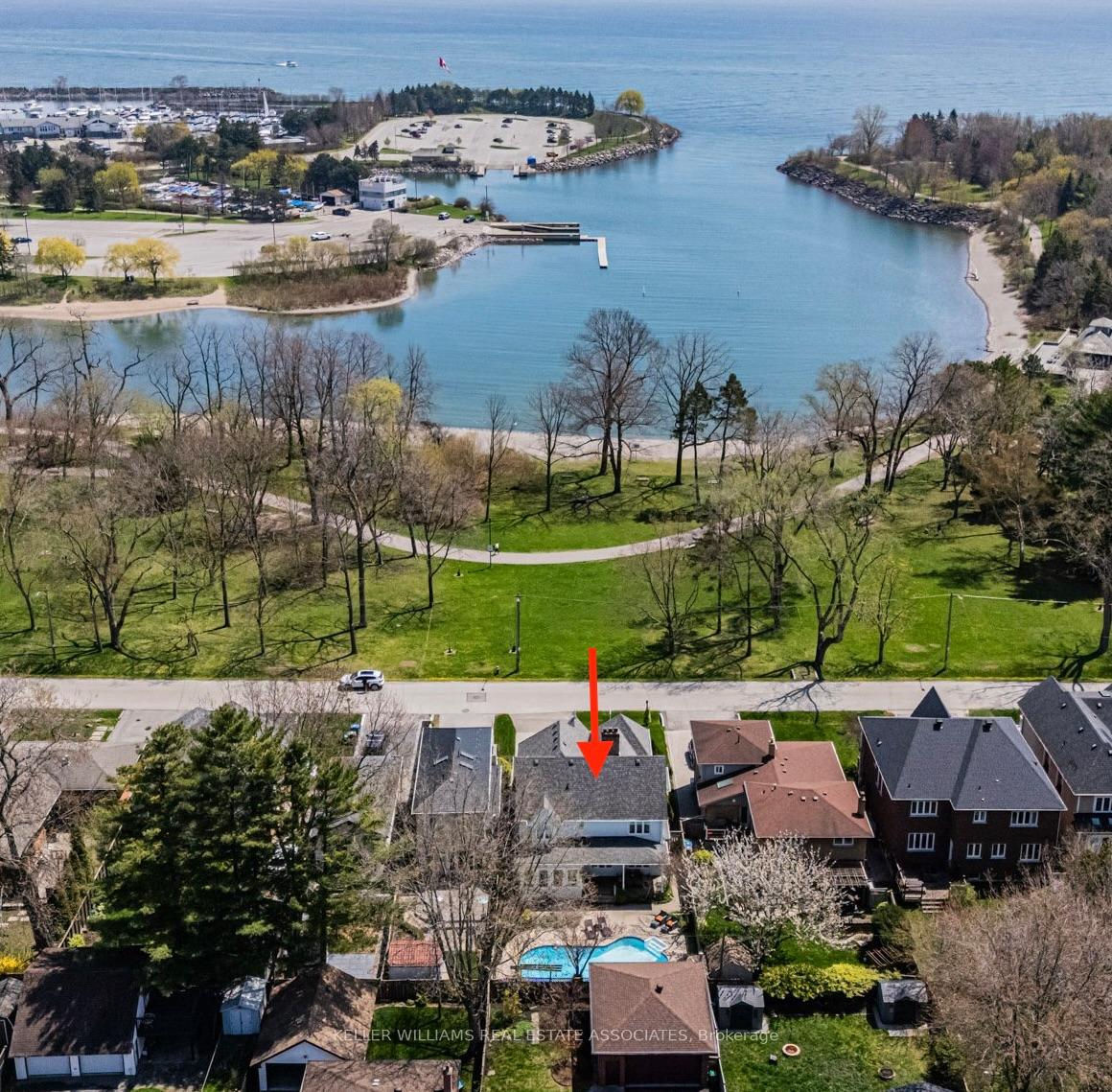 599 Lakeside Avenue, Mississauga, ON L5G 1N7 W12132722