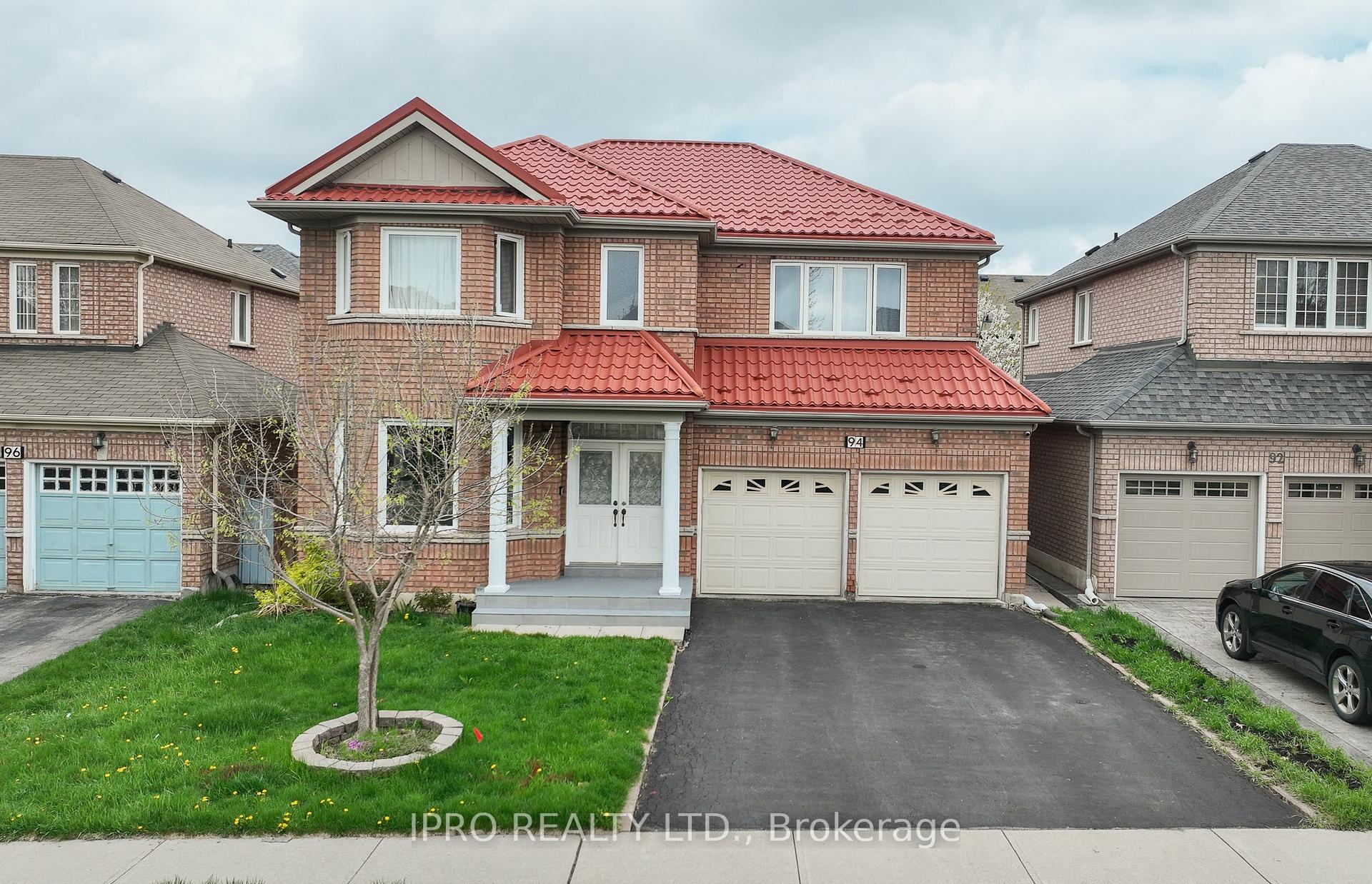 94 Octillo Boulevard, Brampton, ON L6R 2V6 W12133397
