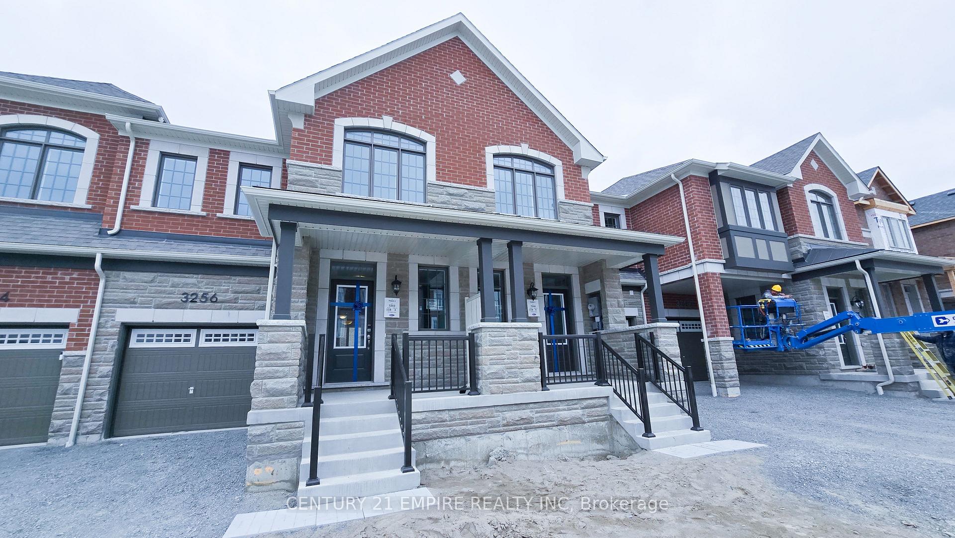 3256 Brigadier Avenue, Pickering, ON L1X 0N4 E12155934