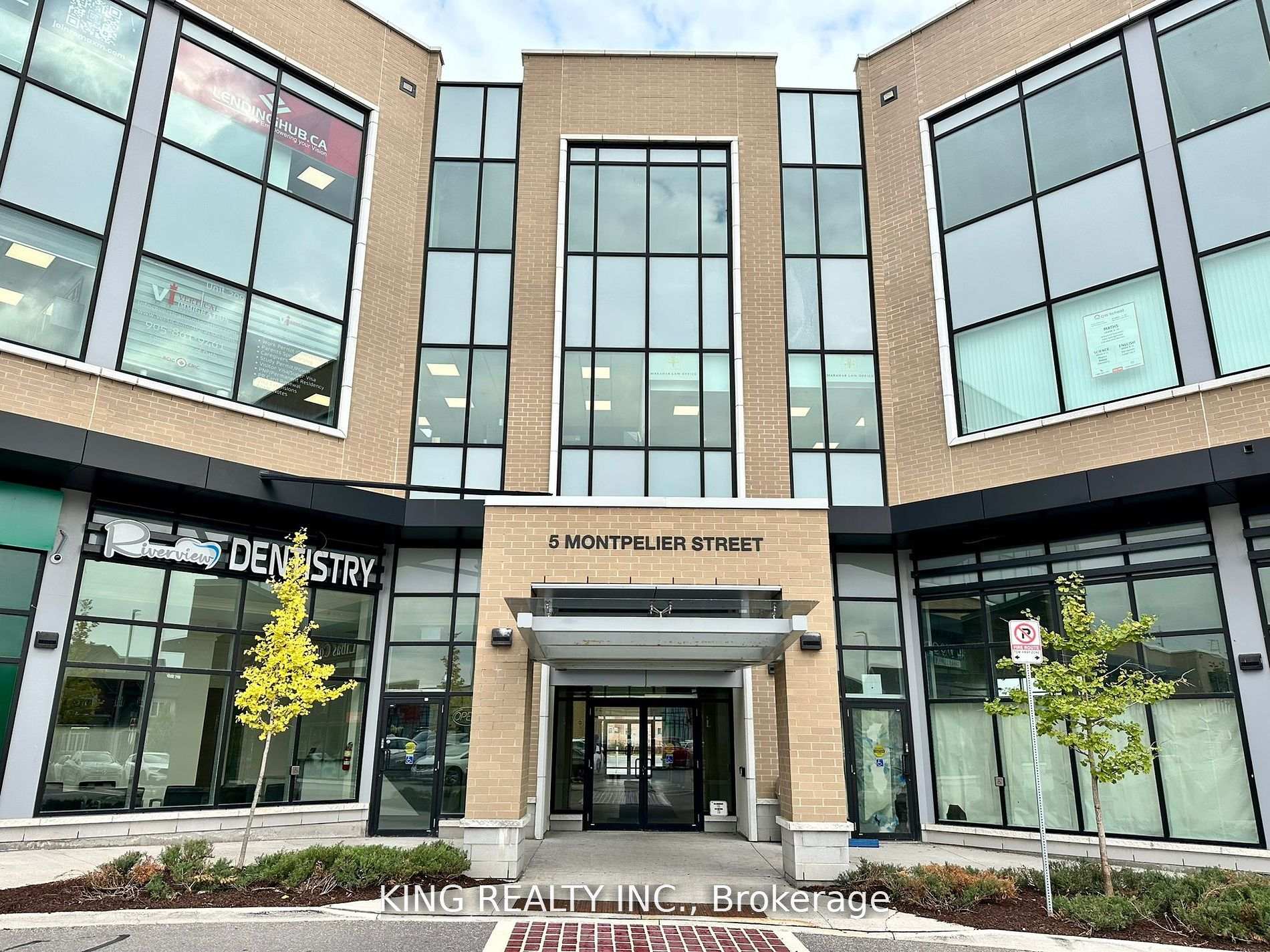 #A301 - 5 Montpelier Street, Brampton, ON L6Y 0C3 W12140385