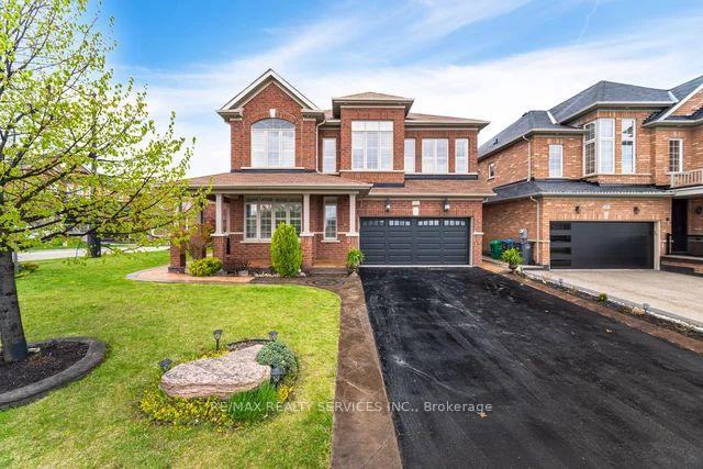 17 Platform Crescent, Brampton, ON L7A 0W5 W12130894
