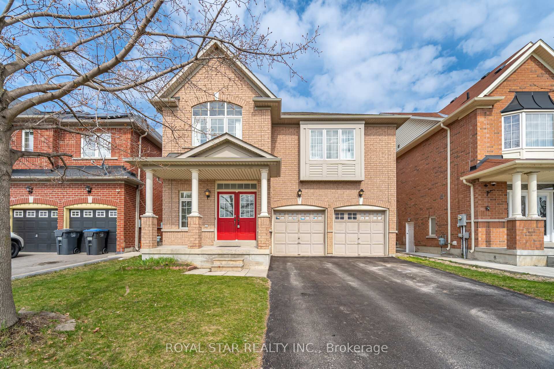 21 Baylawn Circle, Brampton, ON L6P 2M6 W12156296
