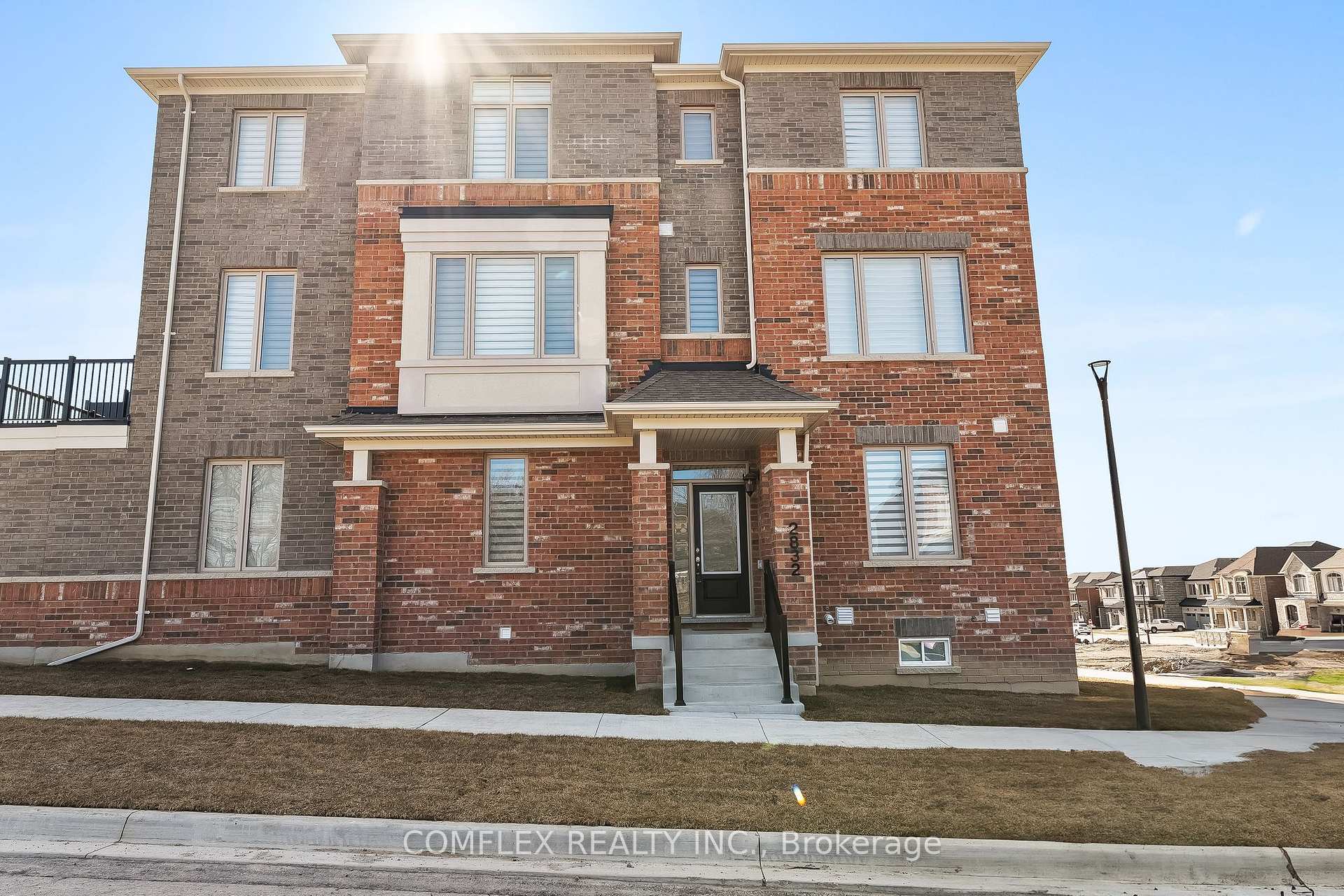 2832 Tippett Mews, Pickering, ON L1X 0R6 E12155567
